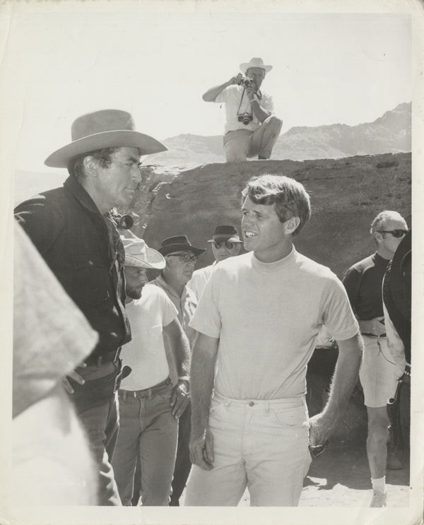 Robert F Kennedy RFK Gregory Peck 1967 Original 8×10 Photo Mackenna’s Gold set