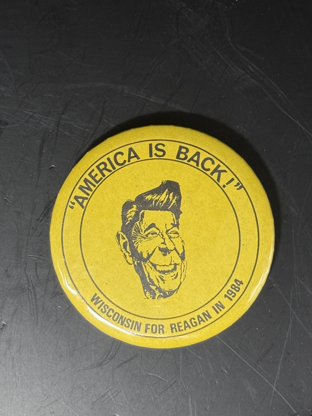 Ronald Reagan 1984 State & Ethnic Outreach Campaign Button Lot TX, WI, MN Cuban