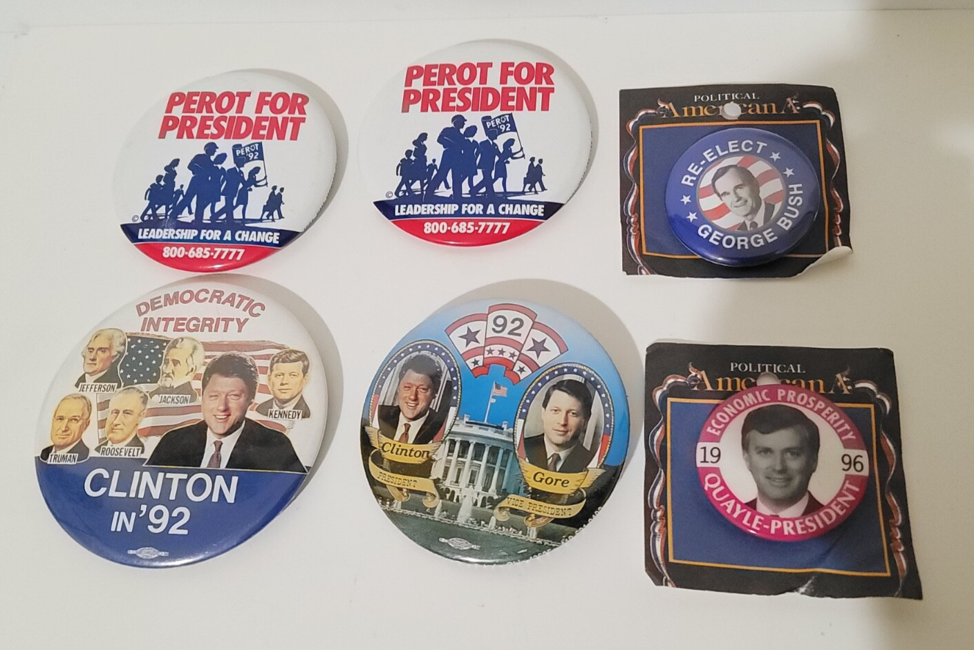 Vintage Lot of 6 Orig Presidential Buttons Bush / Quayle, Clinton / Gore, Perot