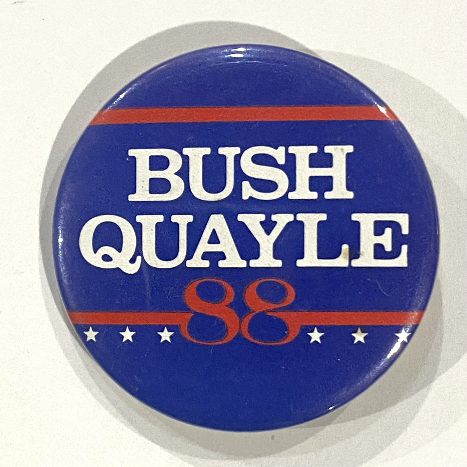 1988 George H. W. Bush Quayle 88 Political Pinback Button Presidential Campaign