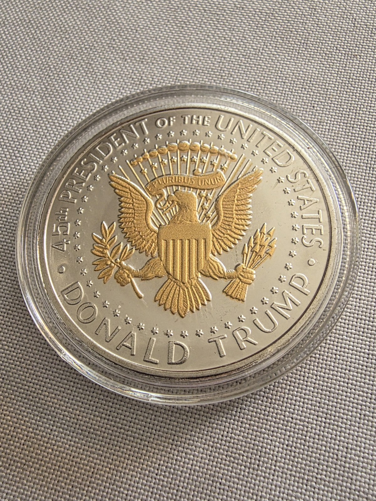 Donald Trump 2020 Keep America Great Commemorative Coin