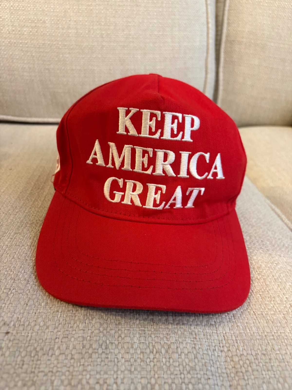 Official Donald Trump 2020 Hat Keep America Great KAG Cali-Fame Made in USA Red