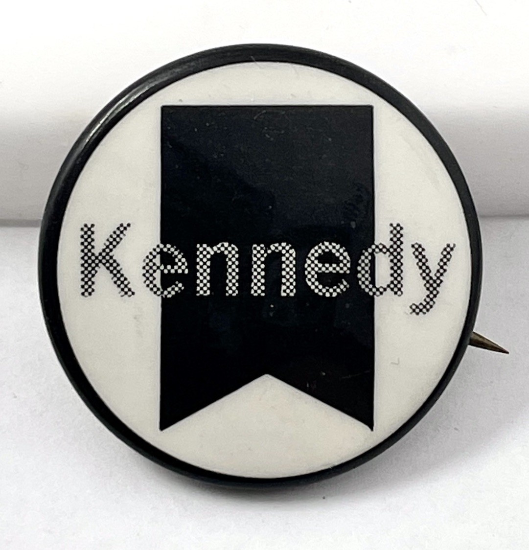 Senator Robert Kennedy Memorial Assassination Button Vintage 1968