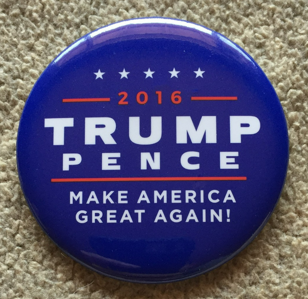 2016 DONALD TRUMP ☆OFFICIAL☆ MAKE AMERICA GREAT AGAIN ☆RARE☆ BLUE PIN BUTTON