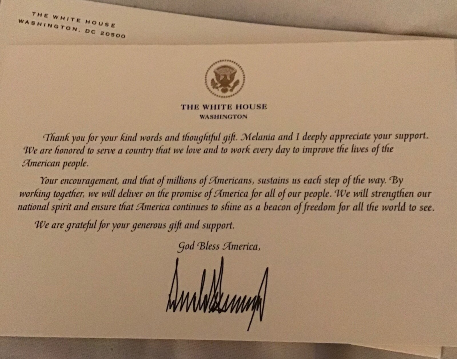 TRUMP 2019 EASTER GOLD EGG WHITE HOUSE EAGLE SEAL In BOX SIGNATURE DONALD RARE