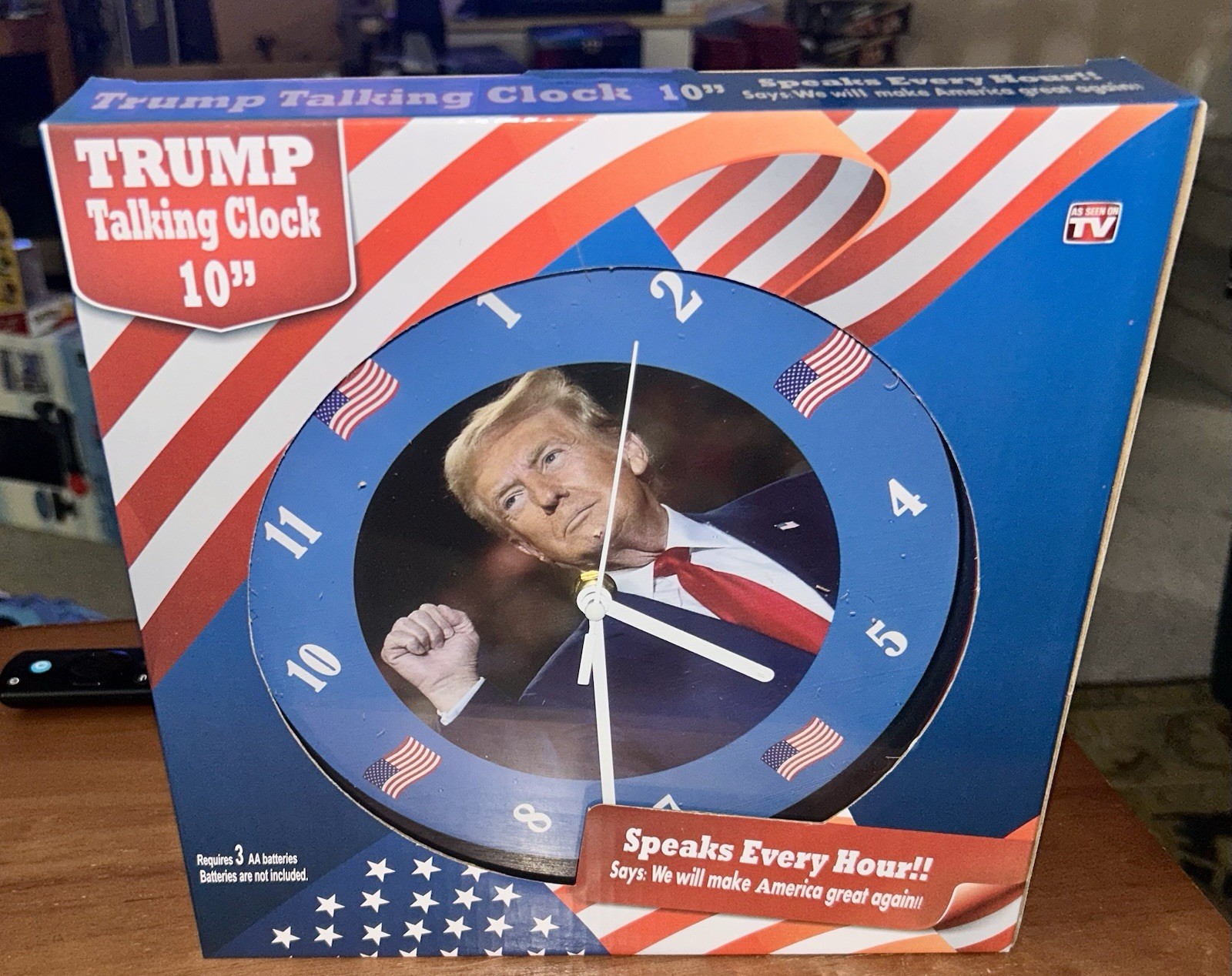 NEW President Donald Trump Talking Clock Let’s Make America Great Again!
