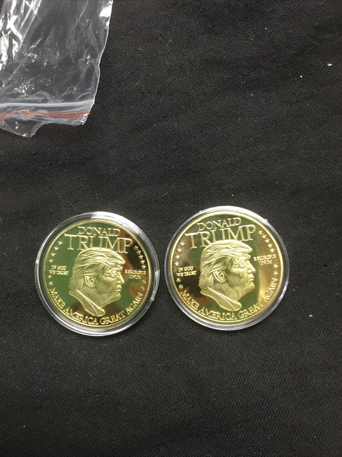 Donald Trump 2018 24K Gold Plated Collectible Eagle Coin with Fit Display Case
