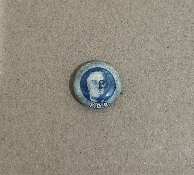 Franklin Delano Roosevelt 1932 Scarce Small Picture Political Button President!!