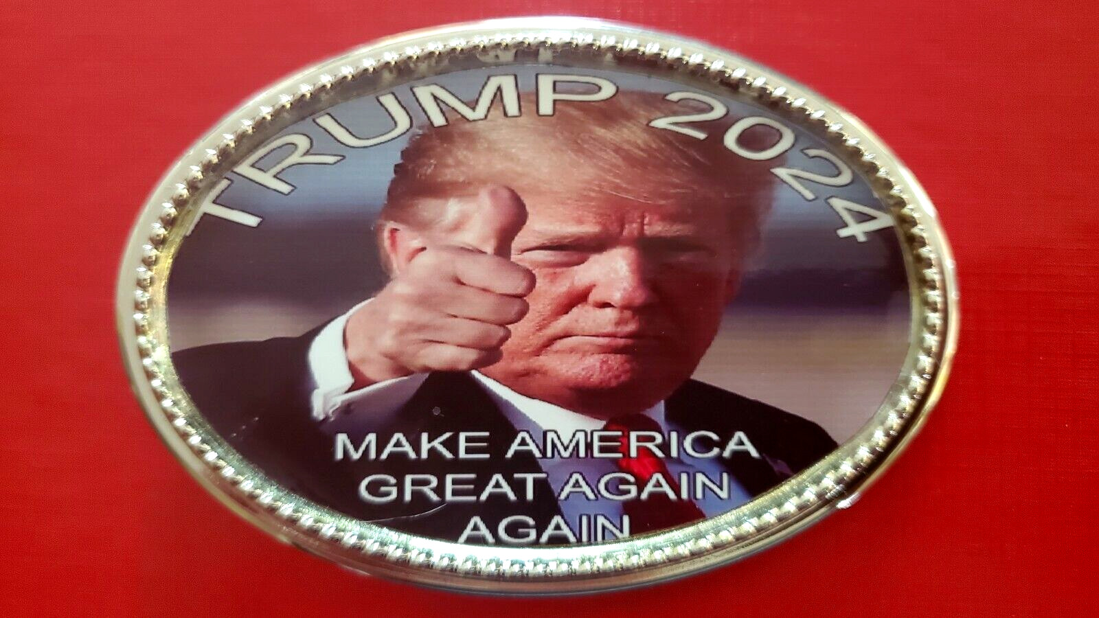 TRUMP 2024 MAKE AMERICA GREAT AGAIN Epoxy Belt Buckle – – NEW!