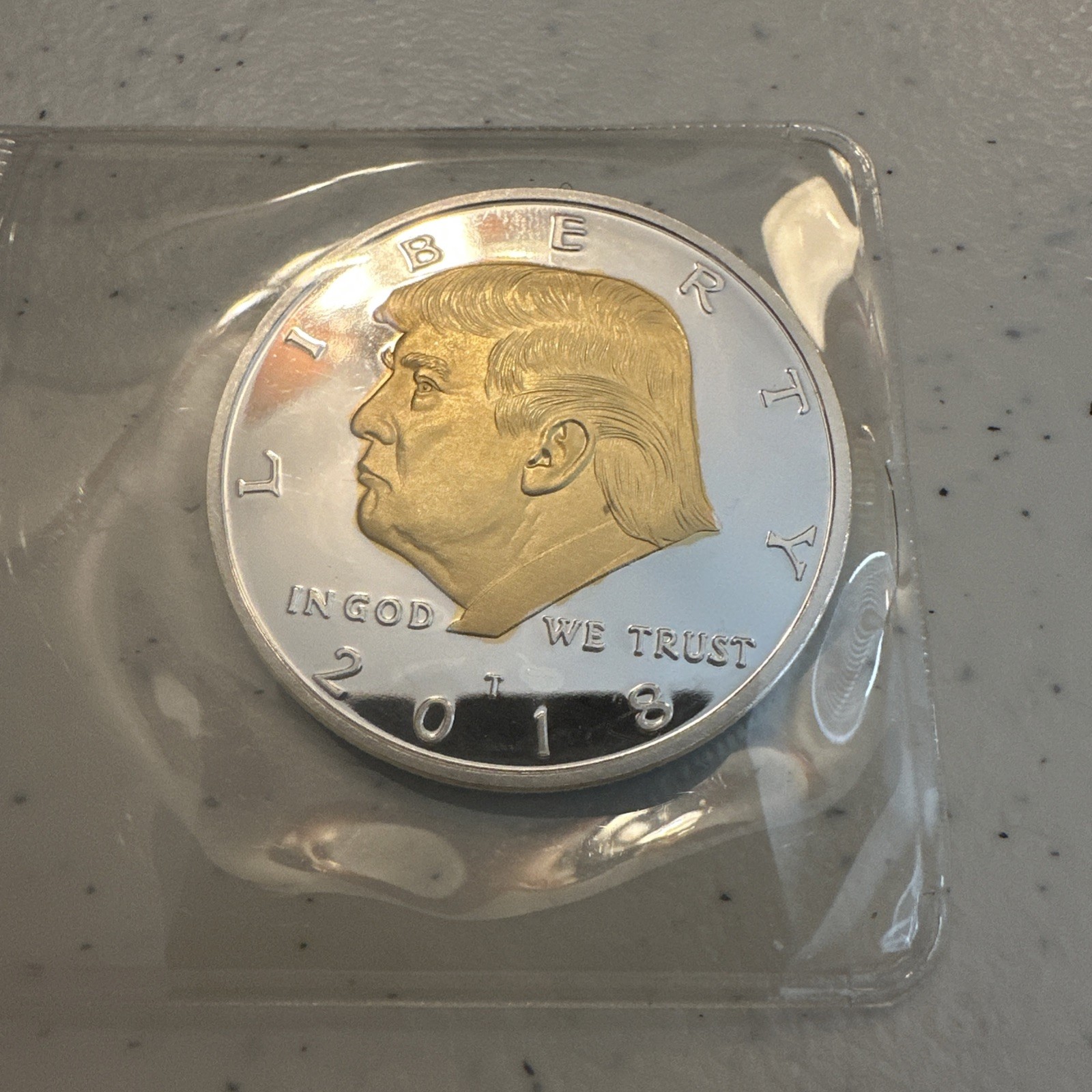 2018 Donald Trump Silvery Plated Challenge Collectible Coin 45th Presidet New