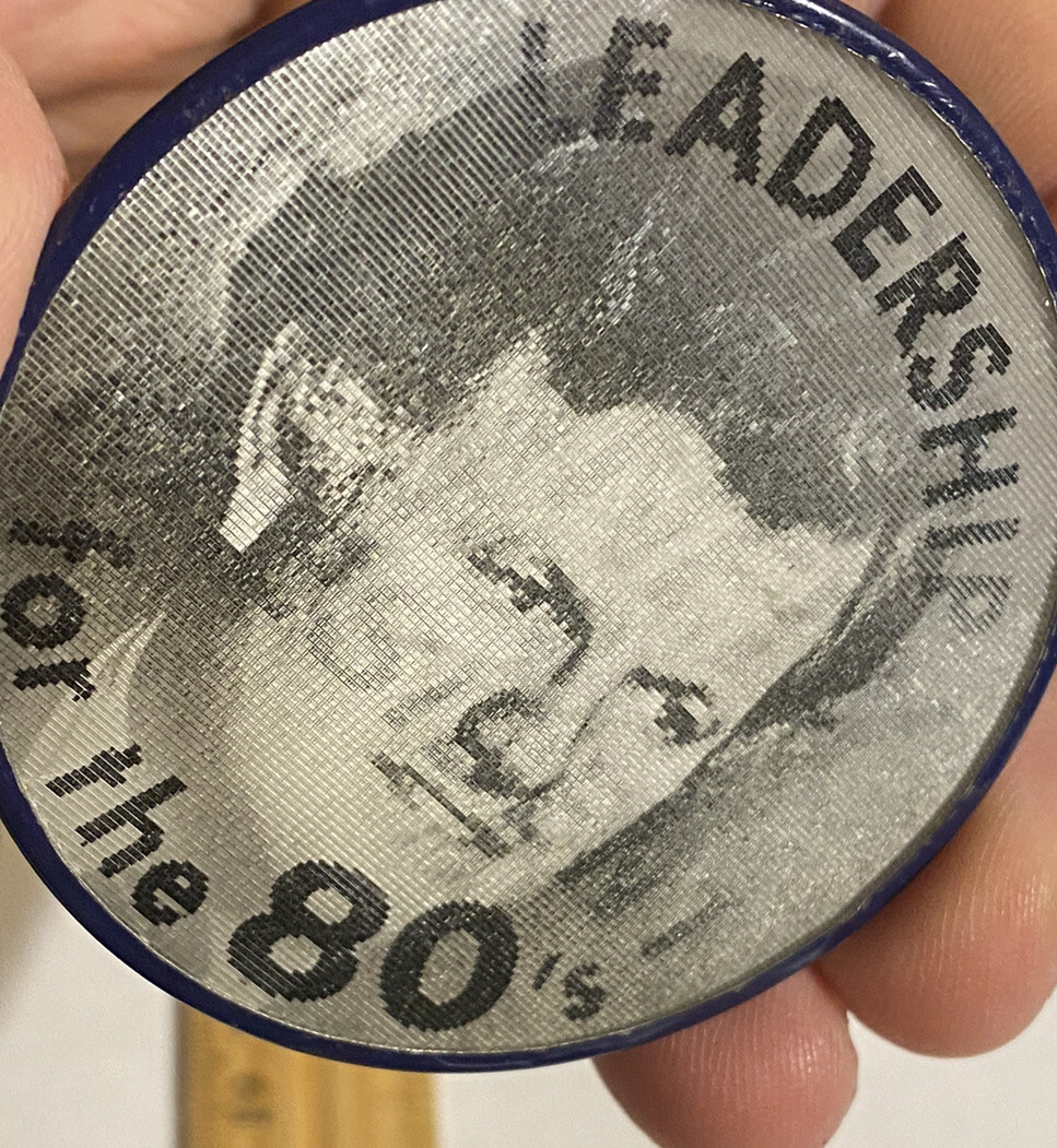 1980 TED KENNEDY For President FLASHER PIN BUTTON – Leadership For The 80’s