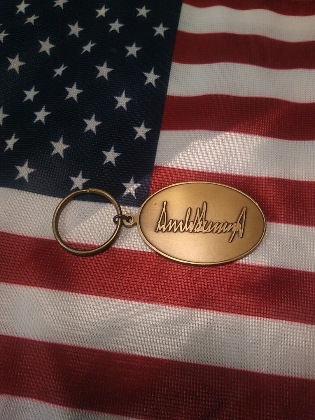 Donald Trump Presidential Seal Keychain