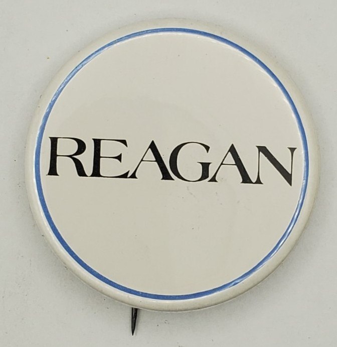 Vintage Reagan Presidential Campaign Pinback Button Blue Circle