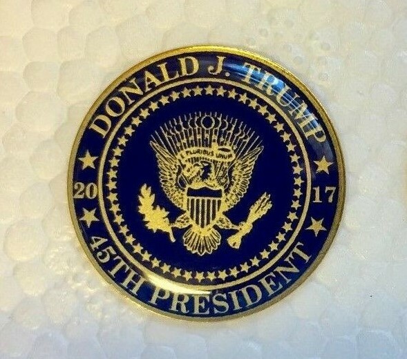President Donald Trump Presidential Seal 45th 2017 Lapel Pin