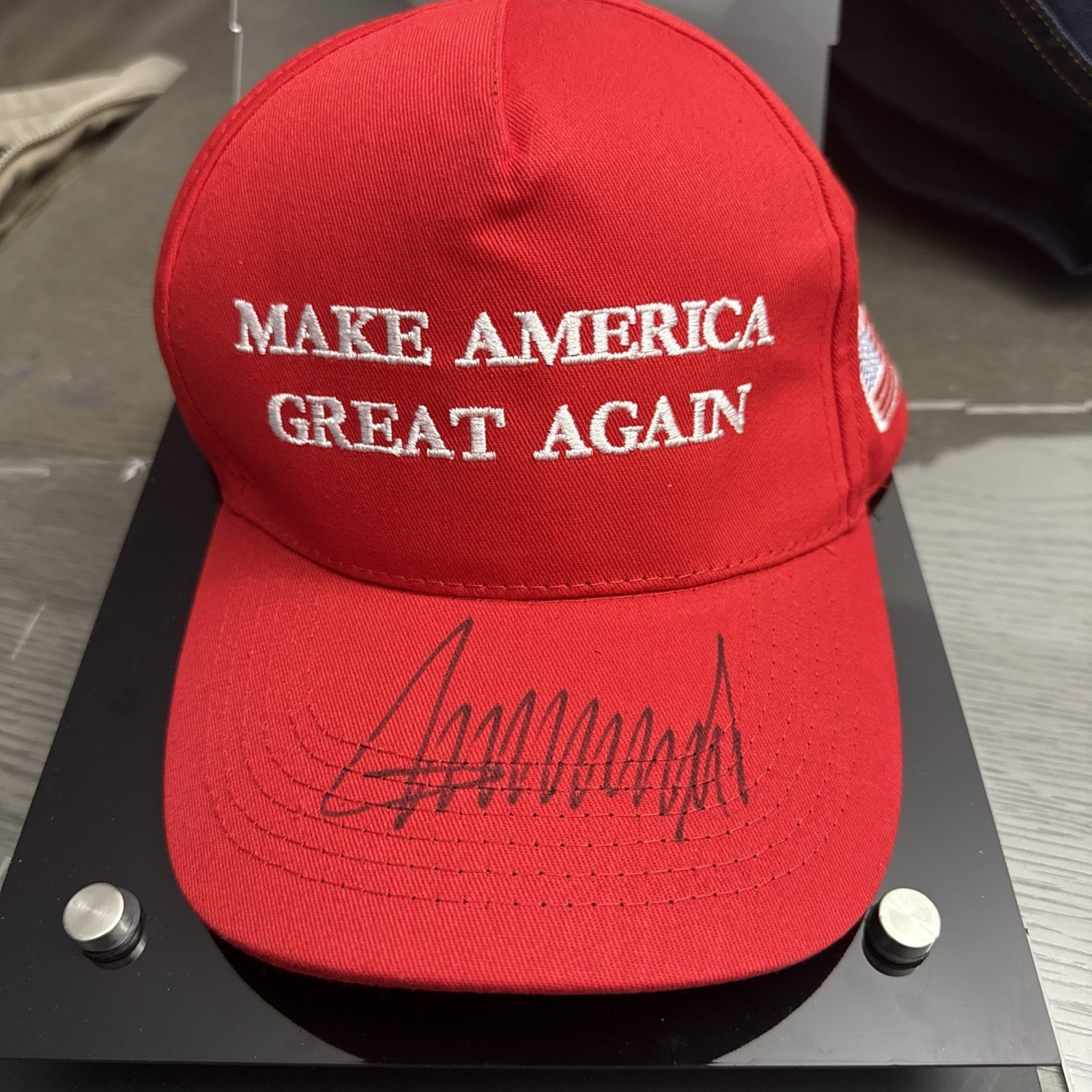 Signed Make America Great Again Red Hat w/ Heritage Authentication COA
