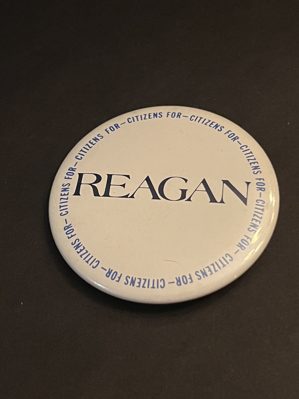 Citizens for Reagan presidential election vintage pin button 1980 1984