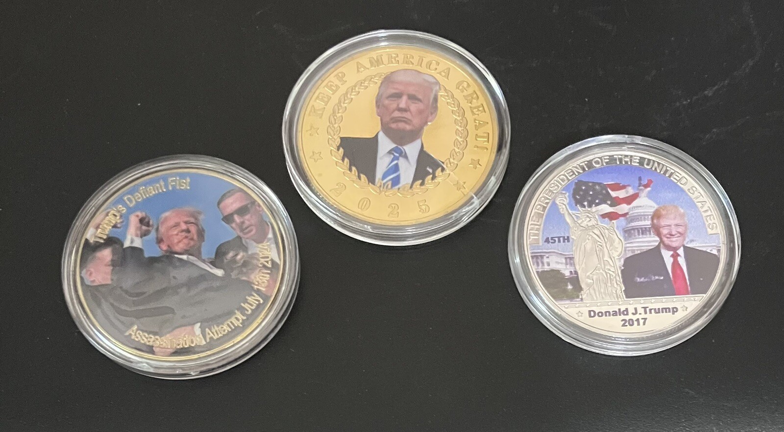3 Different President Trump Coins, Colorized & In Hard Plastic Capsules (1780)