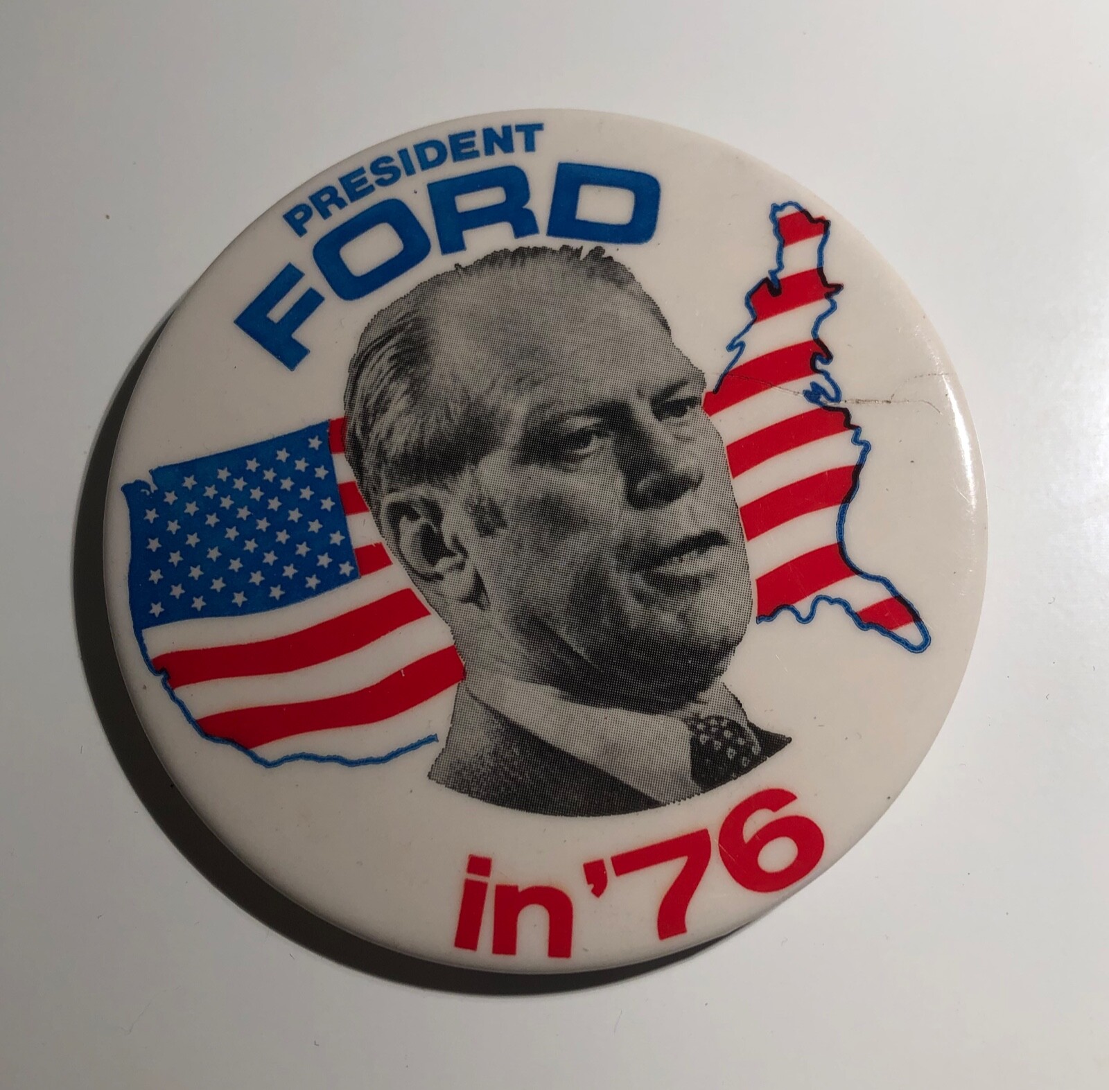 President Ford in ‘76 Political Pin 3.5” America Flag within Continent