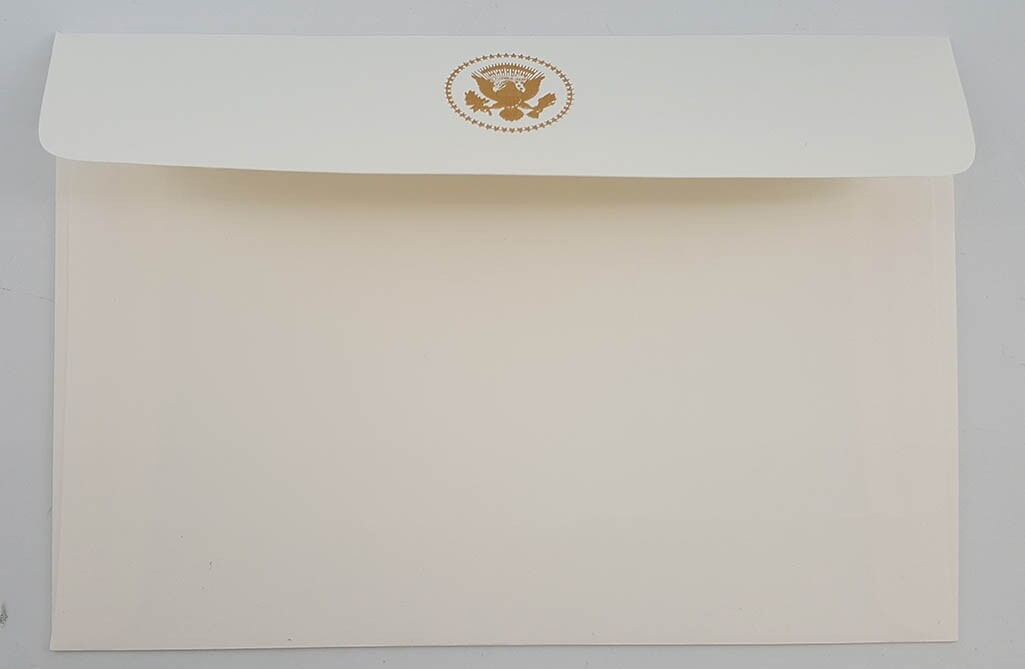 2017 Donald Trump Official White House Christmas Card
