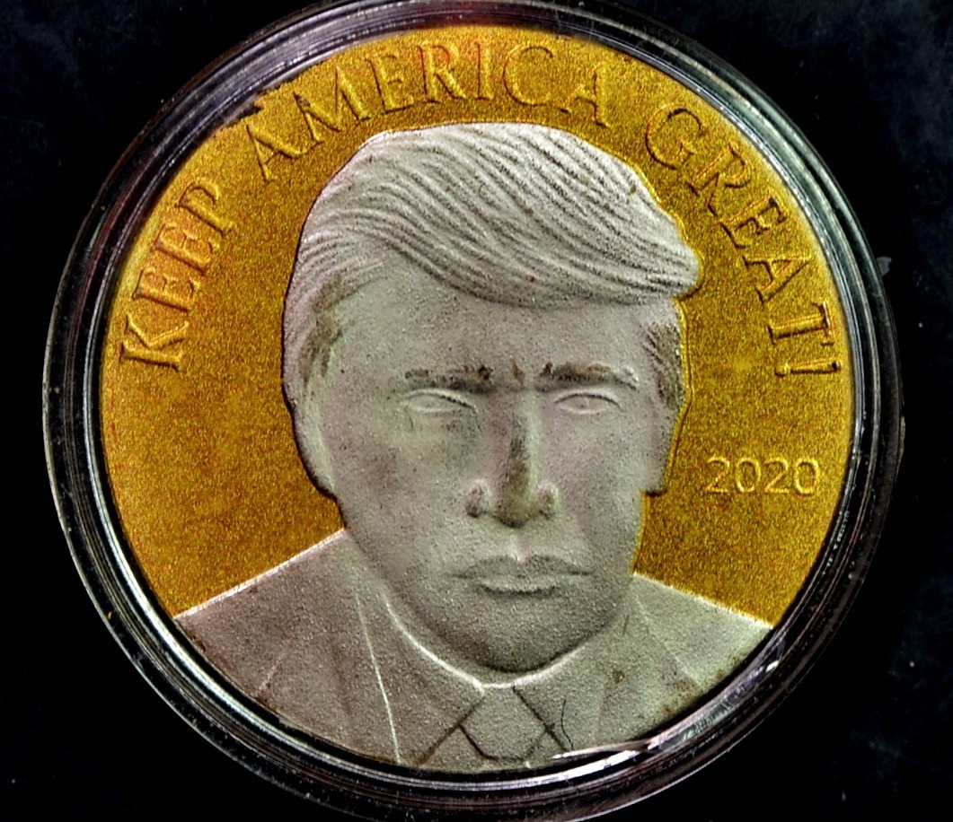 Large 42 mm DONALD TRUMP 2020 Campaign Medal. 24K Gold-Coated. 26 Grams