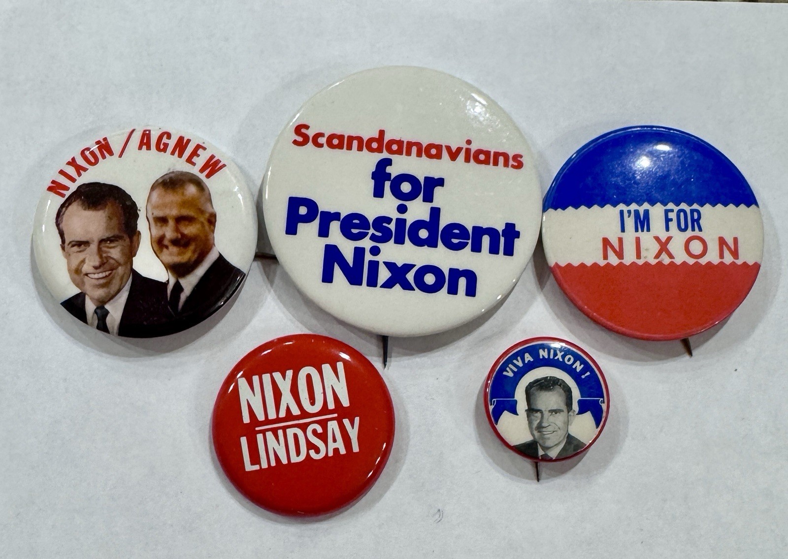 1960s – 1970s RICHARD NIXON POLITICAL CAMPAIGN BUTTONS – GROUP KK