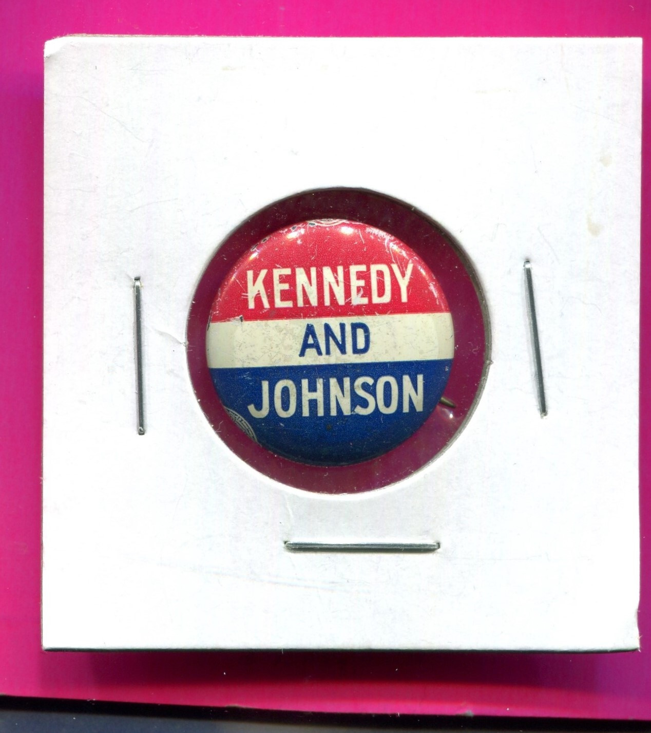 1960 KENNEDY AND JOHNSON BUTTON 1960 PRESIDENTIAL ELECTION BUTTON