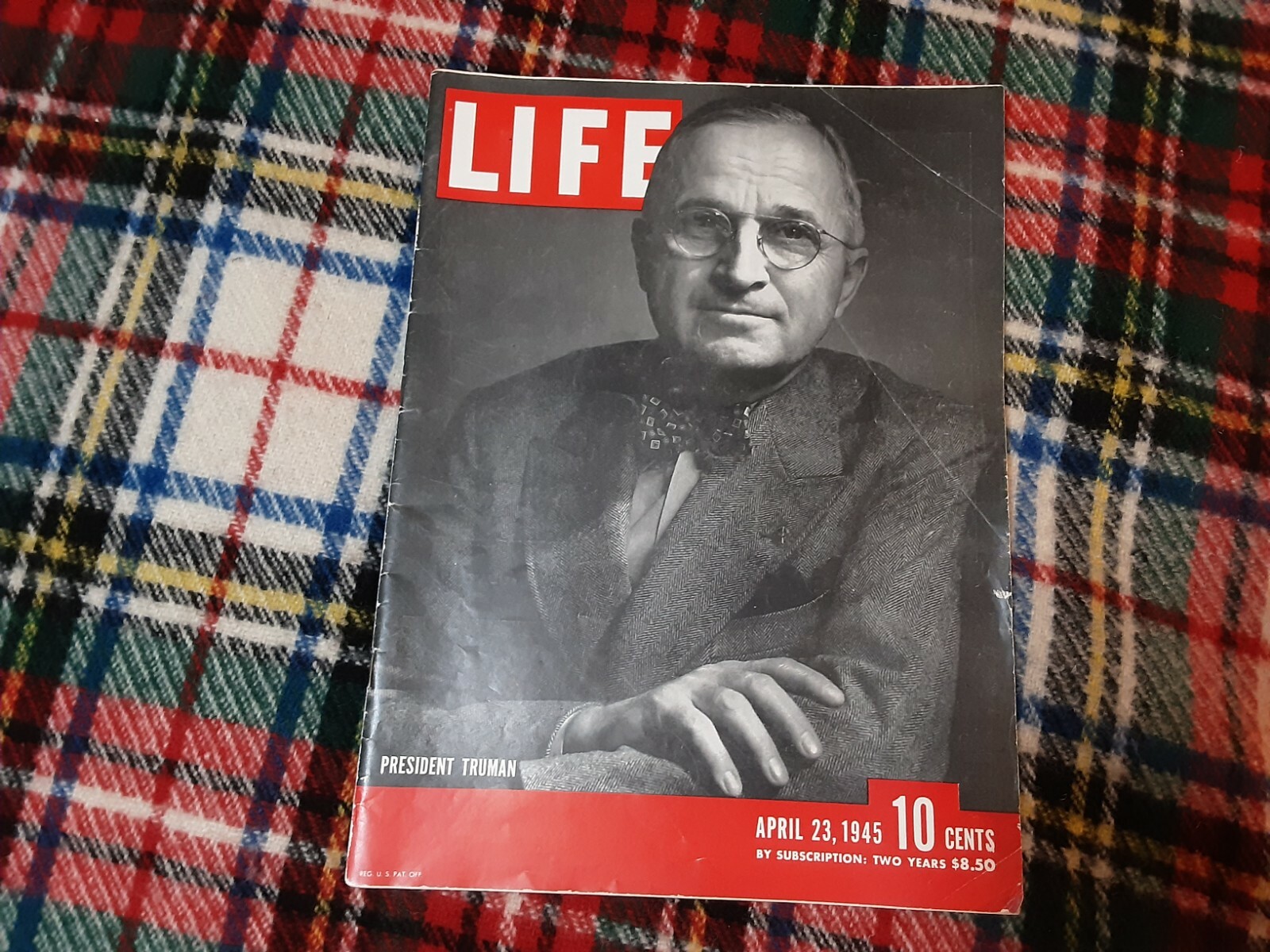 LIFE MAGAZINE- HARRY TRUMAN COVER AND ROOSEVELT FUNERAL