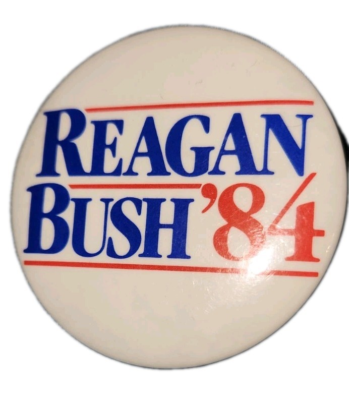 Authentic Vintage Reagan Bush ’84 Political Republican Pin Button 80s Election
