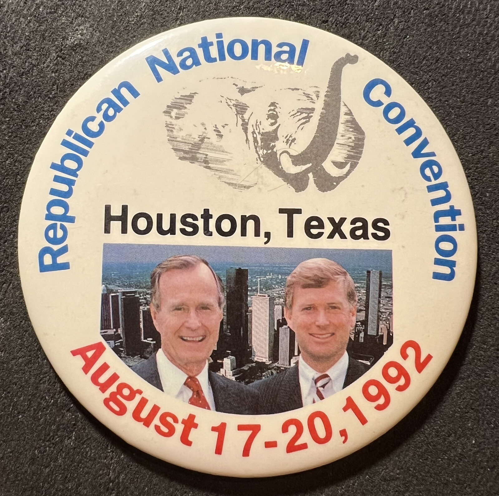 1992 (8/17-20) 4″ RNC HOUSTON TEXAS GEORGE BUSH/DAN QUAYLE JUGATE PINBACK