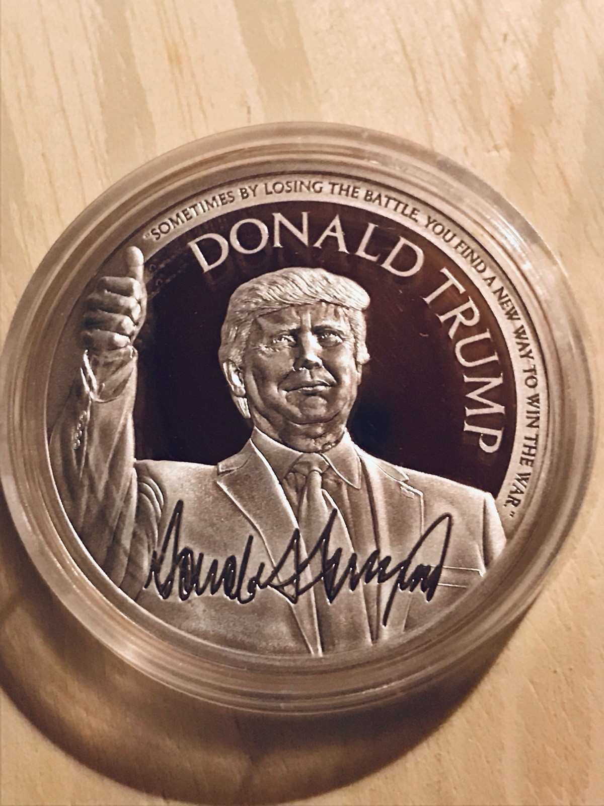 AMERICAN MINT DONALD TRUMP SILVER PLATED COIN Issued Date 2016