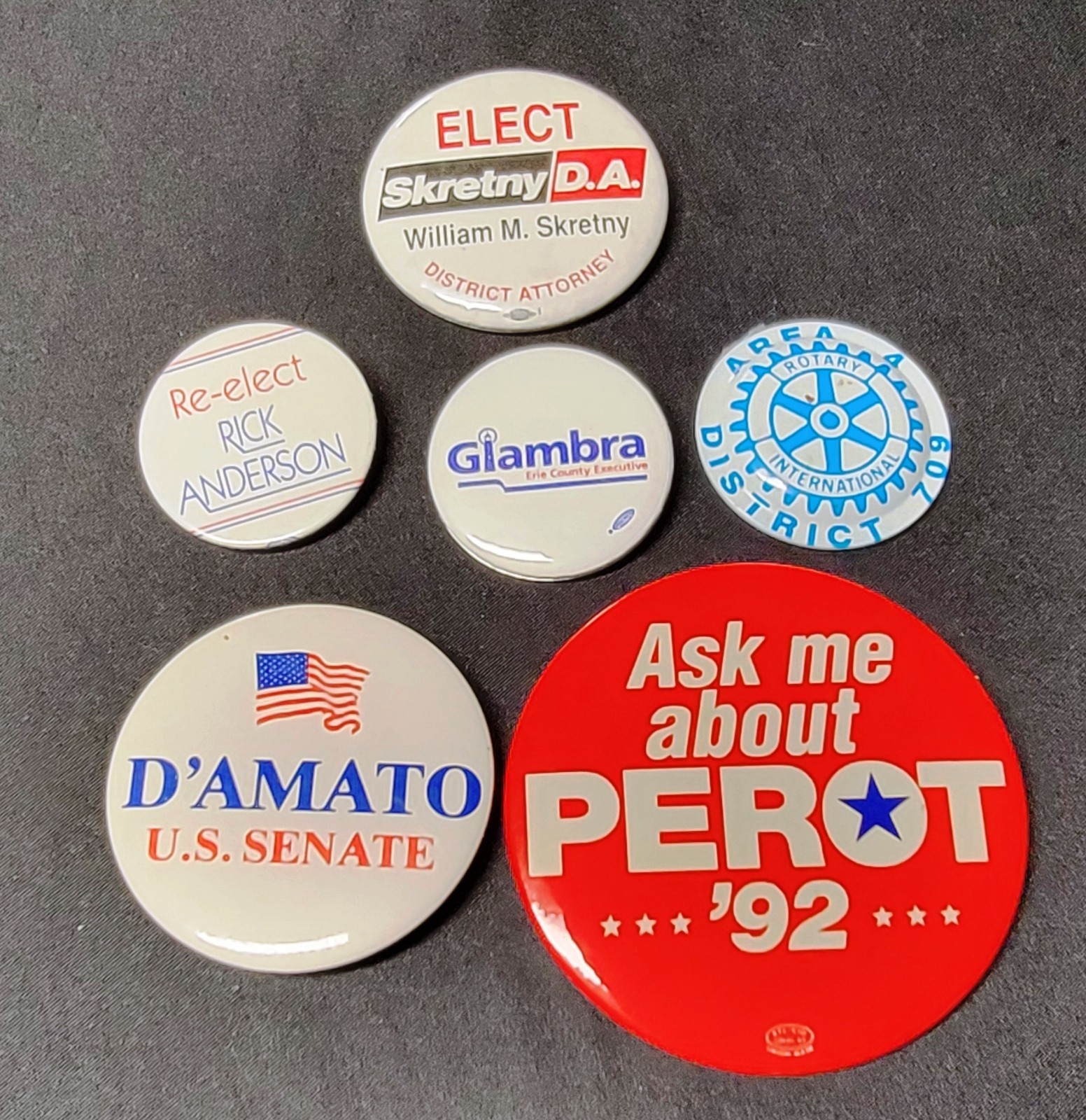 Lot of 6 1992 Ross Perot Campaign Pin Back Buttons – Political Memorabilia