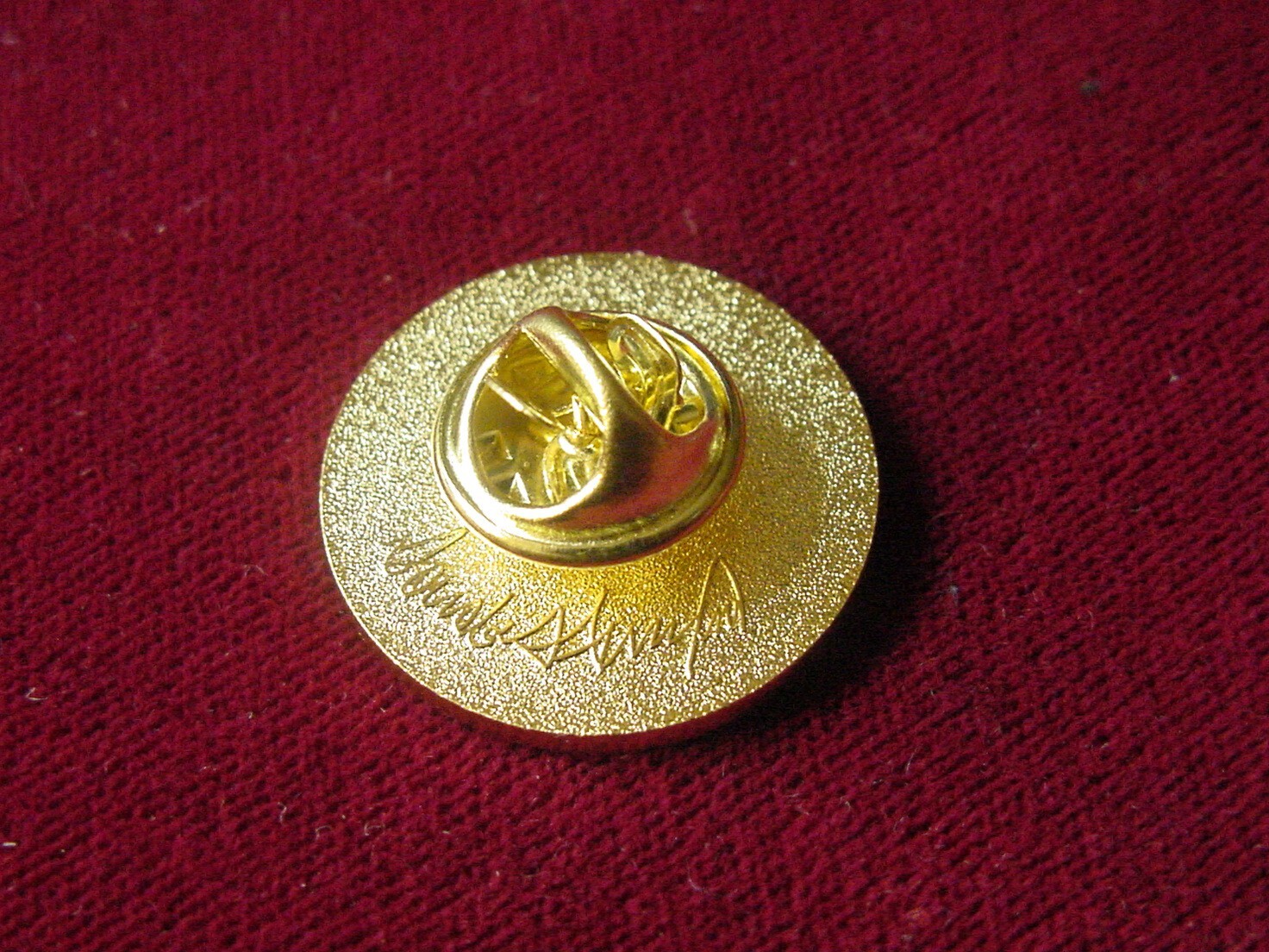 President Trump Lapel Pin – Presidential seal Lapel Pin diecast