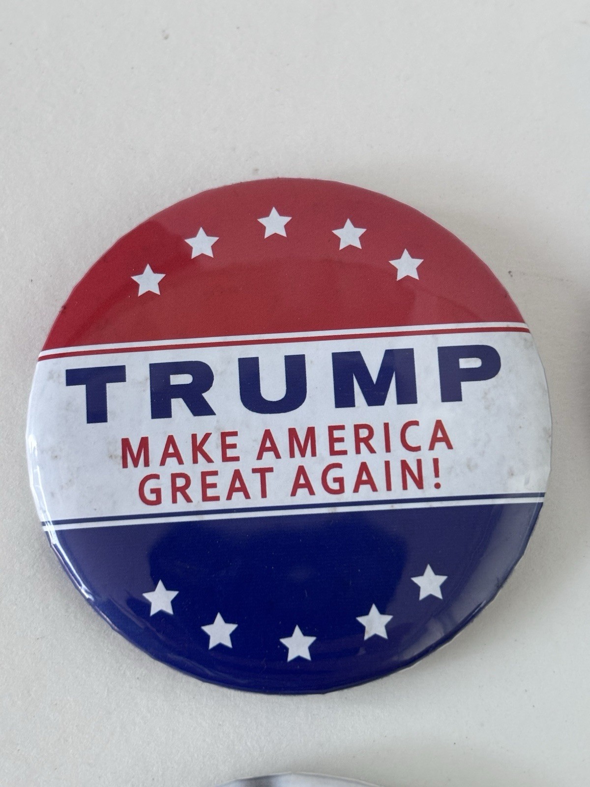 2016 DONALD TRUMP ☆OFFICIAL☆ MAKE AMERICA GREAT AGAIN ☆AUTHENTIC☆ PIN BUTTON LOT