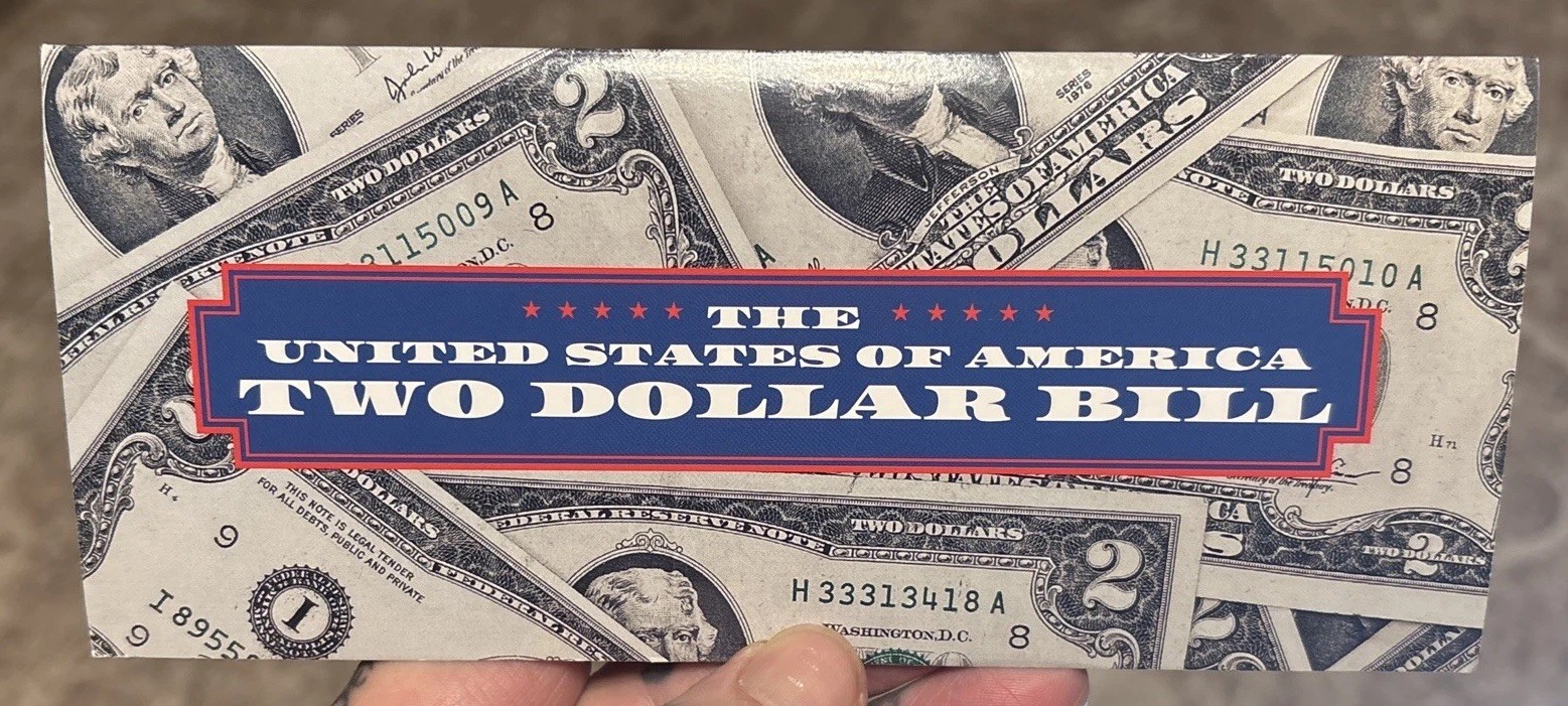 Donald Trump 2 Dollar 47th President New Commemorative Fight fight fight note