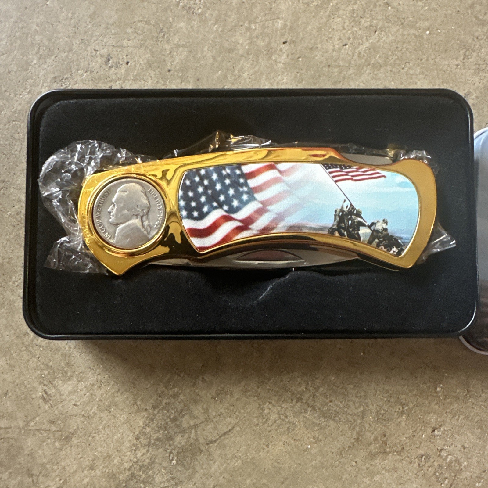 WW2 Iwo Jima Pocket Knife Collection Nickel FC Mint Collectible