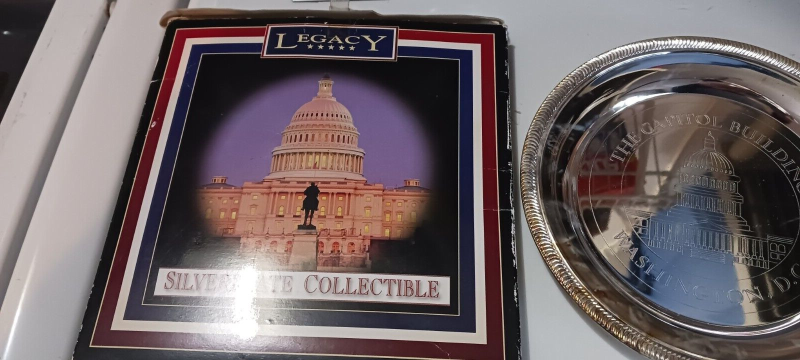 THE CAPITOL BUILDING WASHINGTON DC 8″ SILVER PLATE W BOX