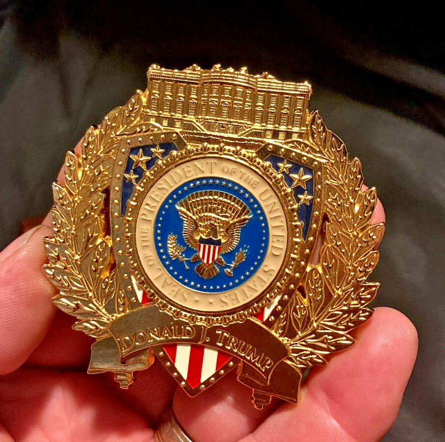 Official White Trump House President Donald J trump 45 Medallion Coin