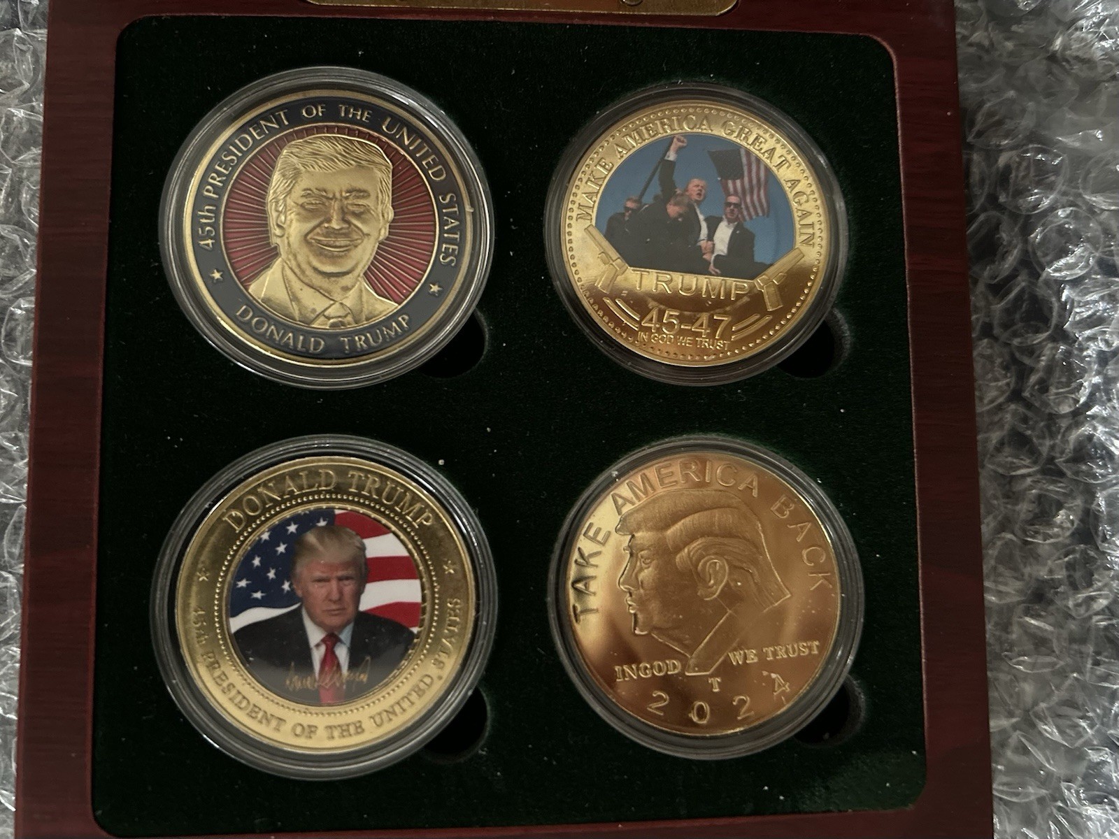 4 TRUMP CHALLENGE COIN GOLD ENAMEL PRESIDENT EAGLE SEAL WOOD BOX REPUBLICAN MAGA