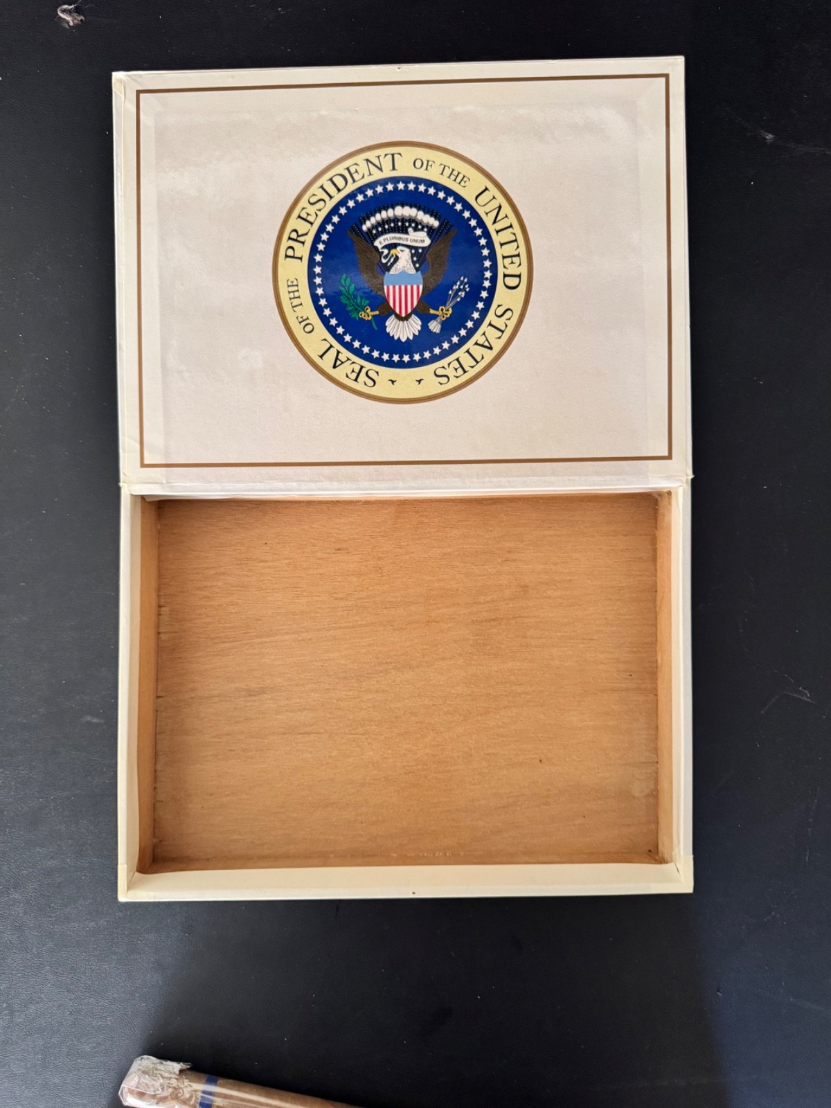 Vintage Seal Of The President of the United States Cigar Box – Rare