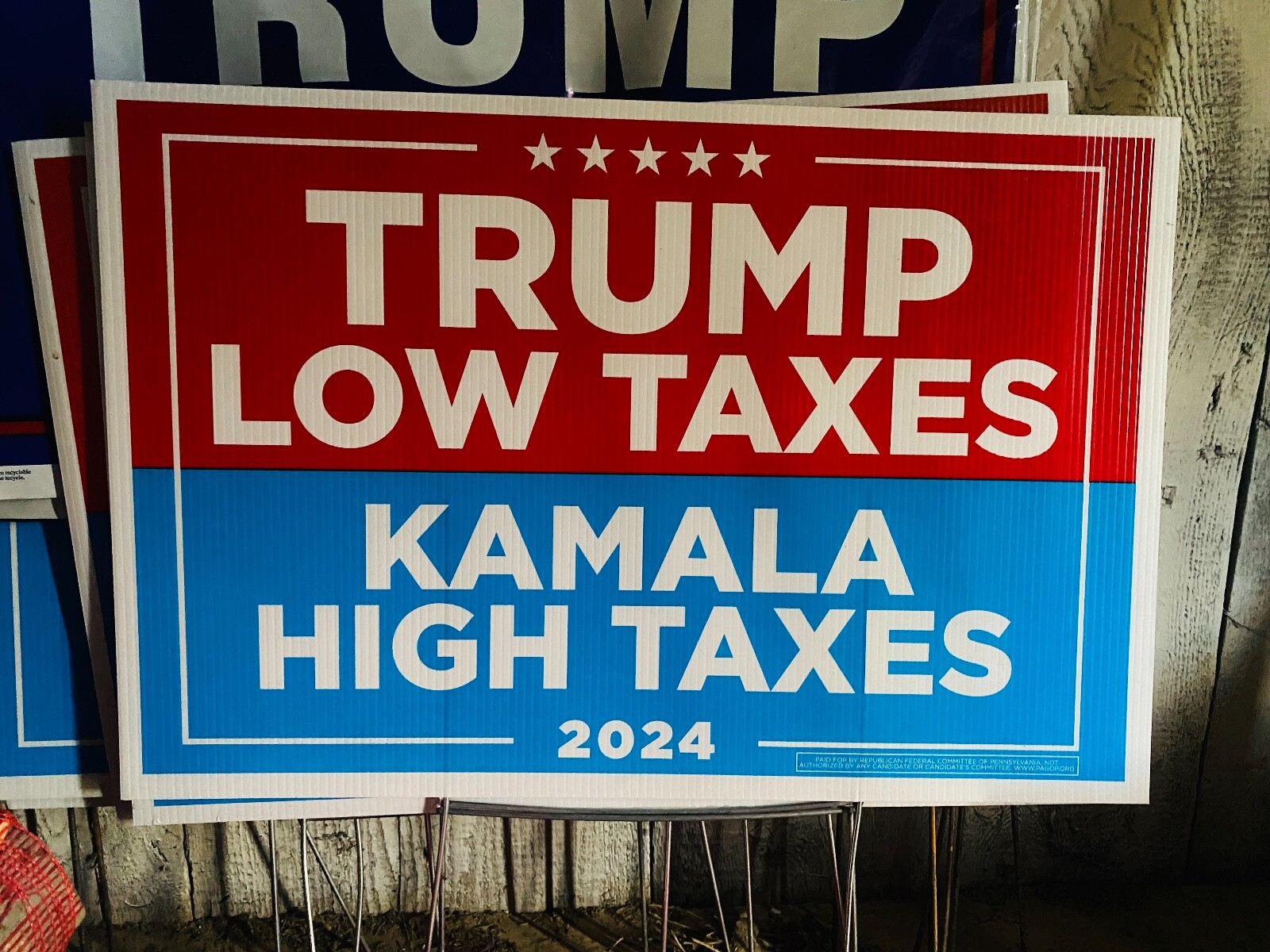 Donald Trump 2024 LOW TAXES HIGH TAXES Campaign Yard Sign & Metal Stands 16″x24″
