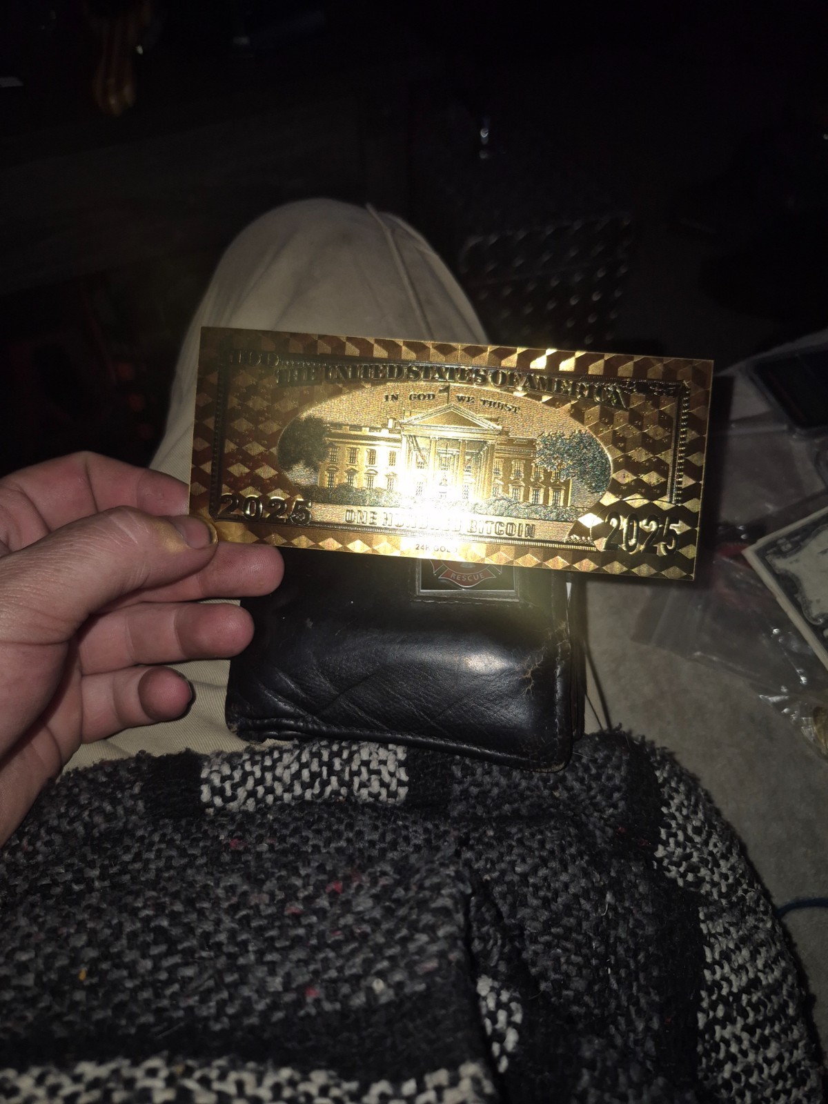 100 trump 2025 24k gold bill