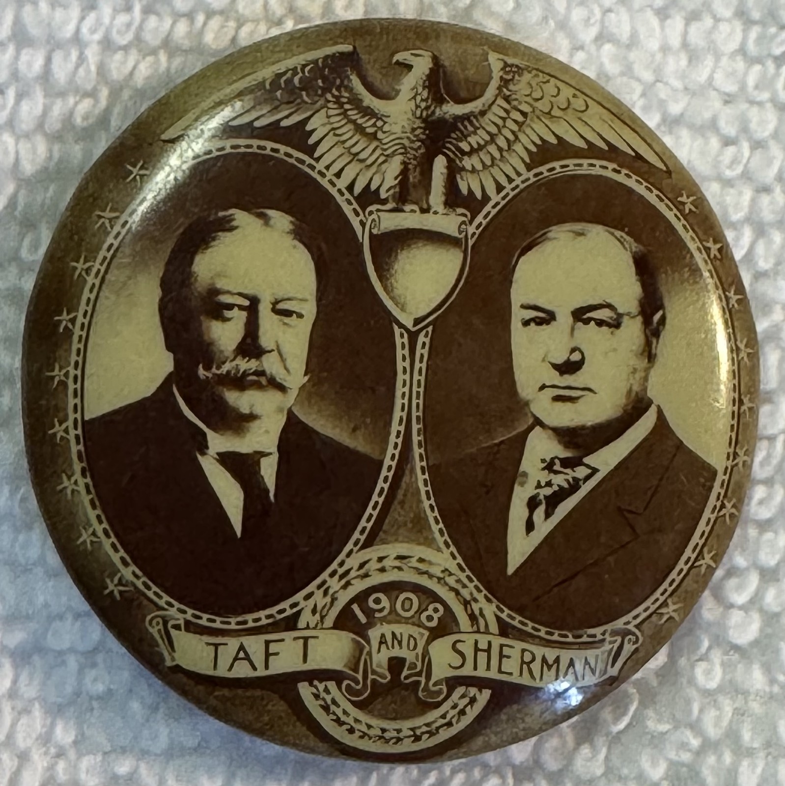 1912 TAFT-SHERMAN 1 1/4″ SEPIA JUGATE CAMPAIGN BUTTON, STRIKING, SCARCE & MINT!