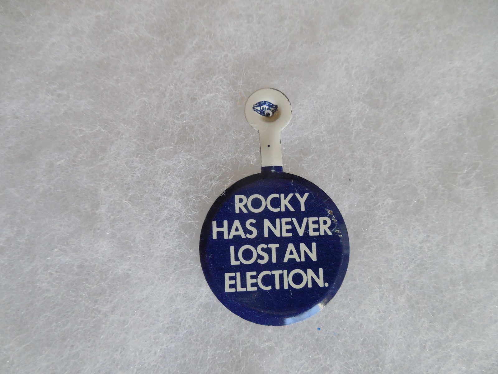 Presidential Pin Back Campaign Button Nelson Rockefeller Tab Governor New York