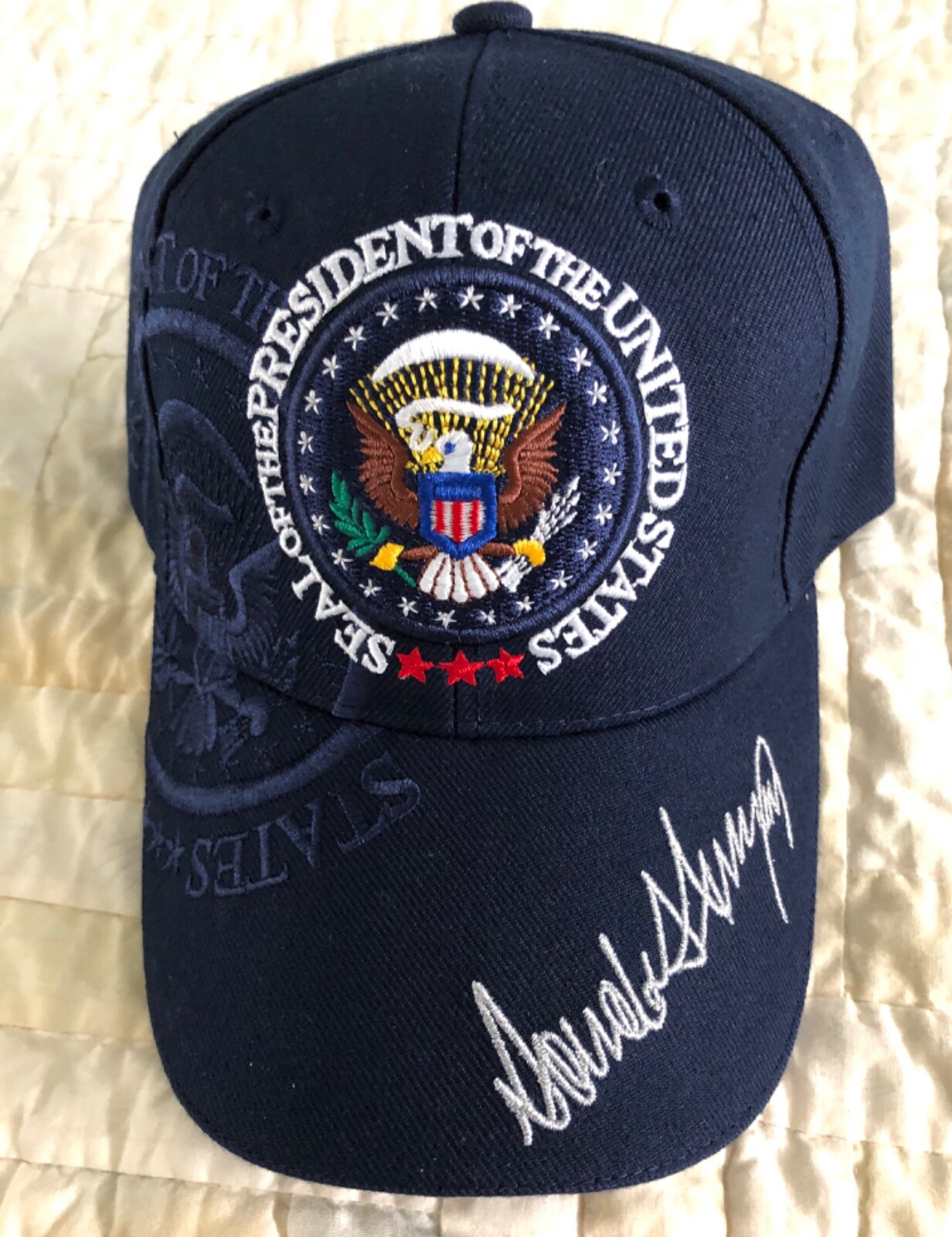 TRUMP WHITE HOUSE THANK YOU GIFT CARD SIGNED DONALD REPUBLICAN GOP OFFICIAL EXC