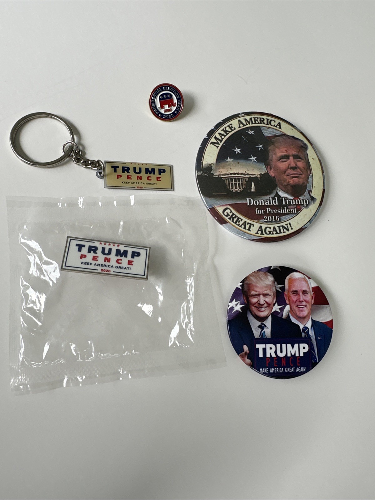Trump Pence Memorabilia 2020 Presidential Election Buttons Key Chain RNC Pin