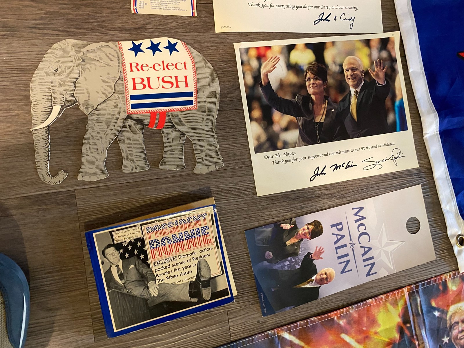 3×5 Trump flags w/ lot McCain Palin campaigning and President Ronnie Reagan book