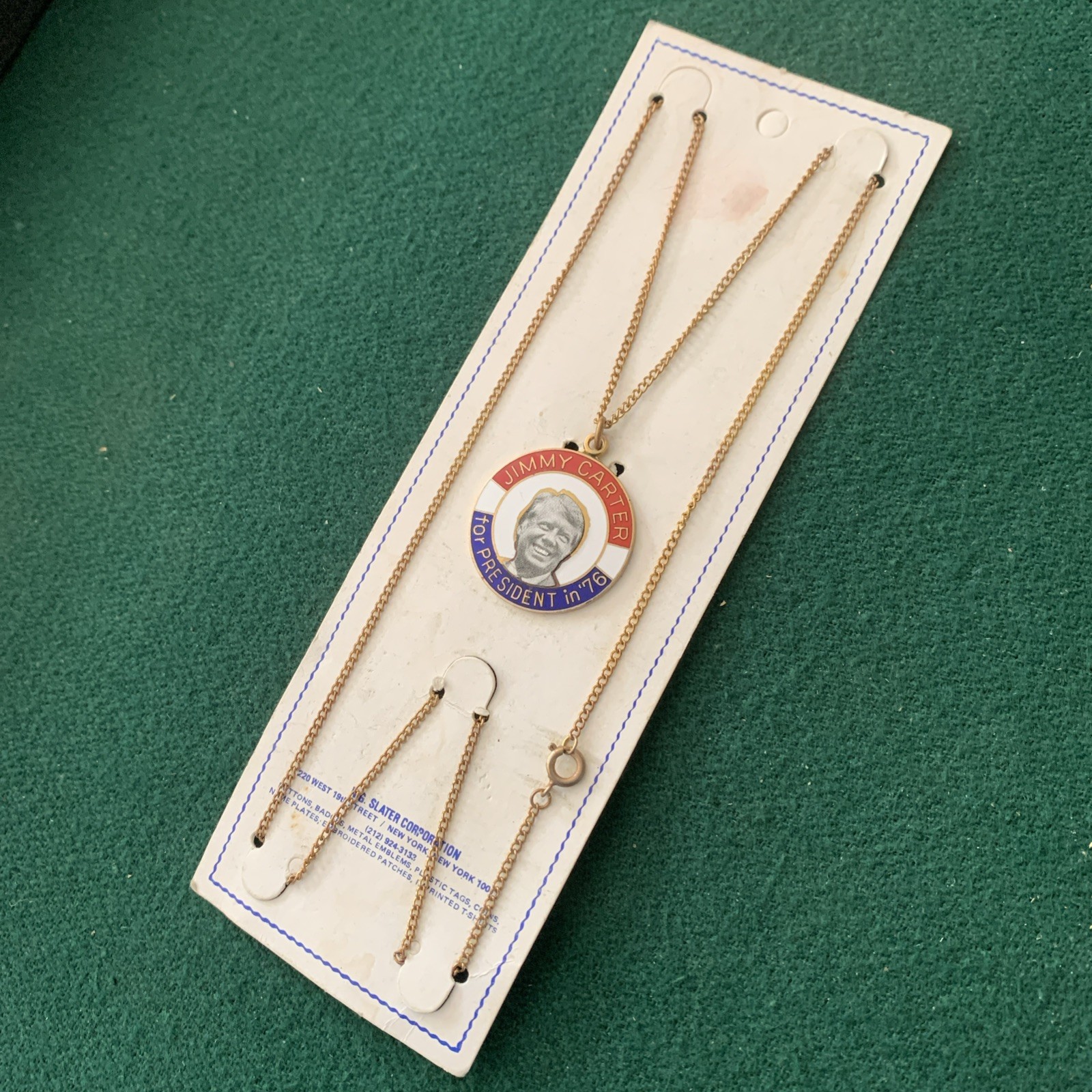 Vintage JIMMY CARTER FOR PRESIDENT in ’76 Necklace & Pendant/Medallion