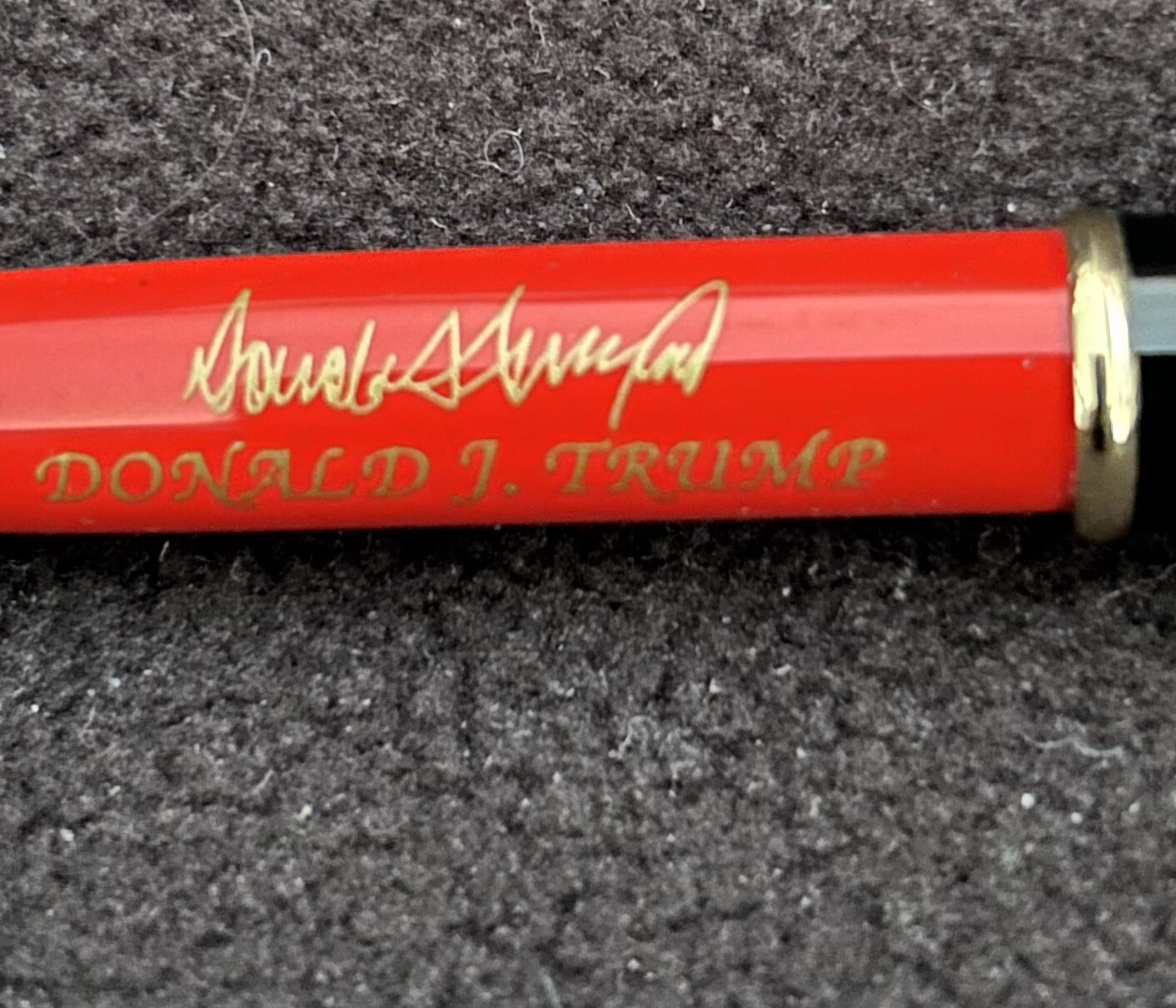 TRUMP 2025 MAGA RED PEN EAGLE GOLD SEAL SIGNATURE REPUBLICAN INAUGURATION New