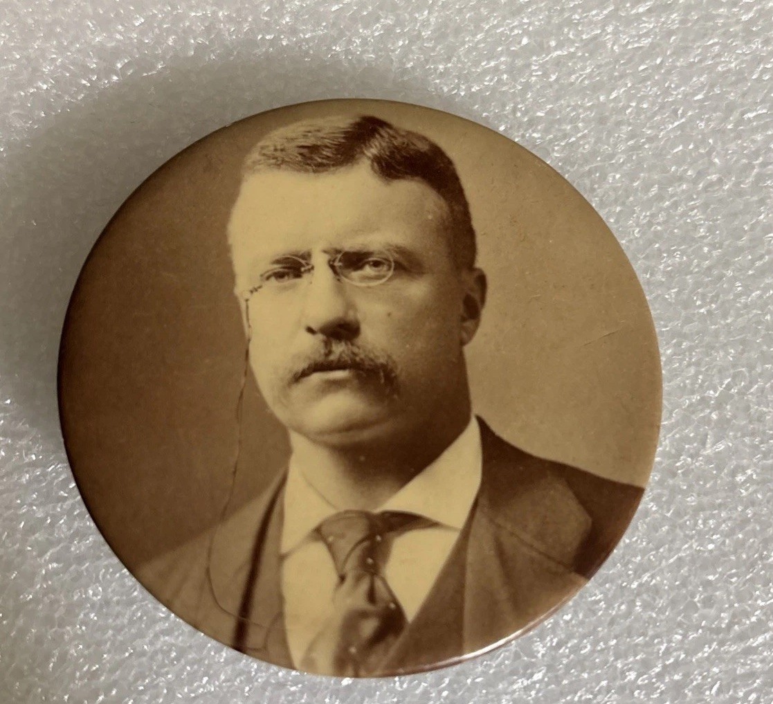 1904 POLITICAL PHOTO BUTTON THEODORE ROOSEVELT 2 1/4″ UNLISTED HAKE