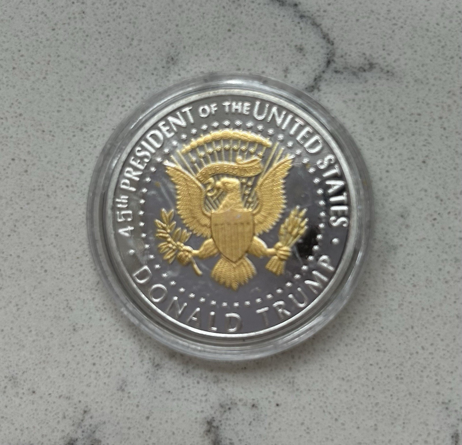 2020 Donald Trump Plated Coin Presidential Seal Keep America Great Eagle